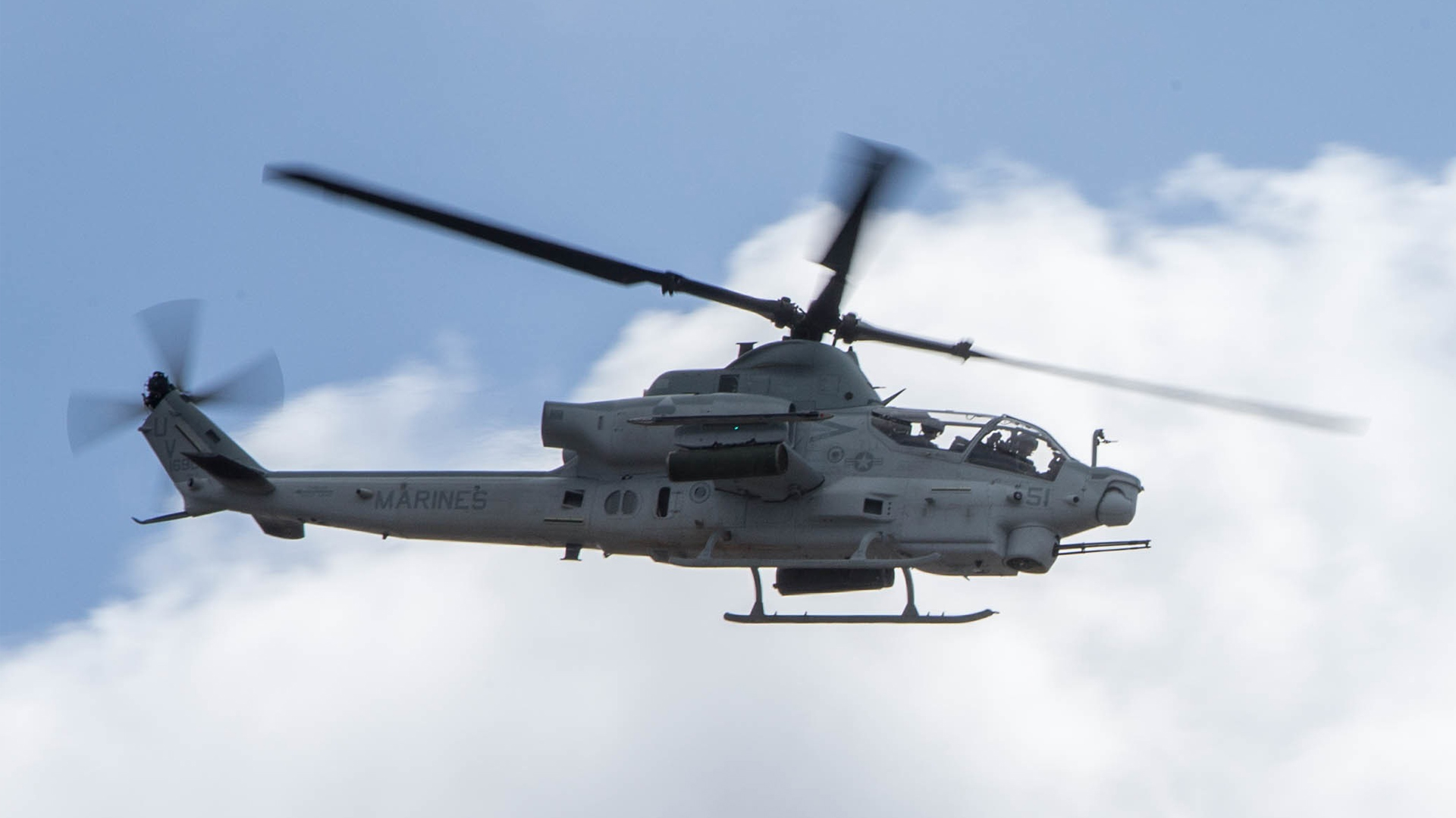 Kaman Receives Bell AH-1Z Blade Skin to Core Award